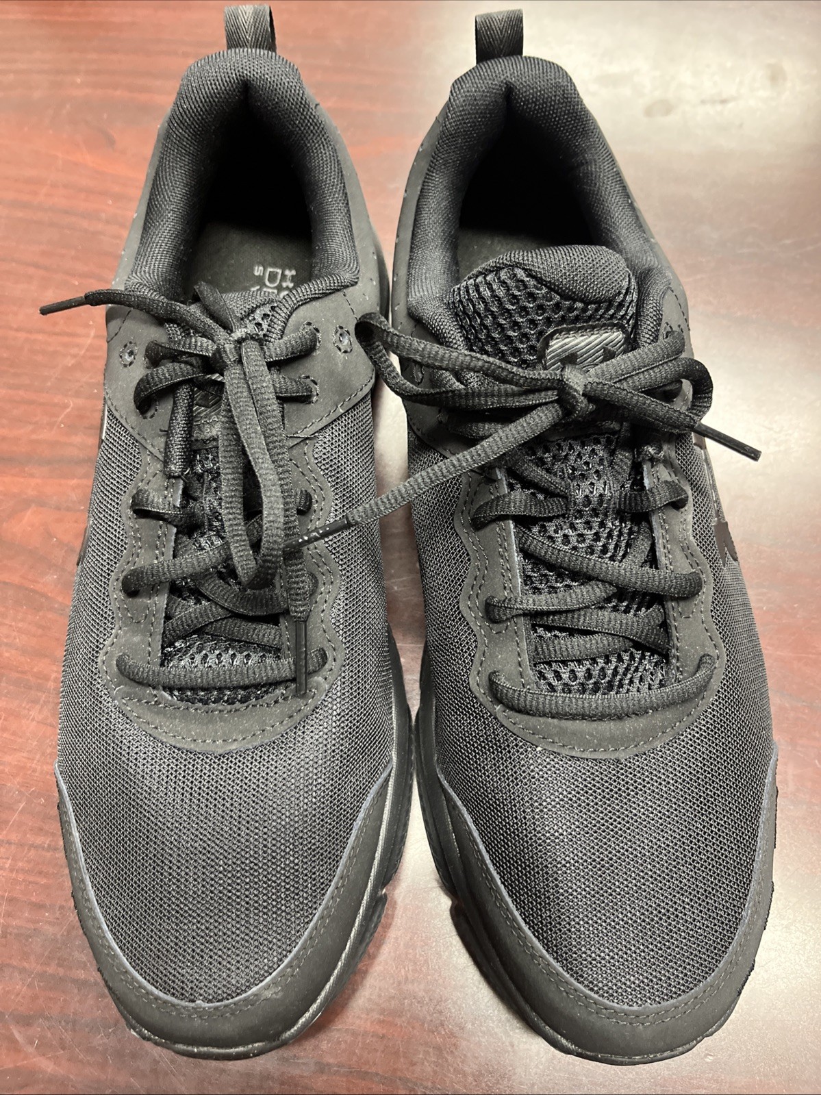 Under Armour Mens Size US 12 Shoes Charged Assert 10 Triple Black 3026175-004