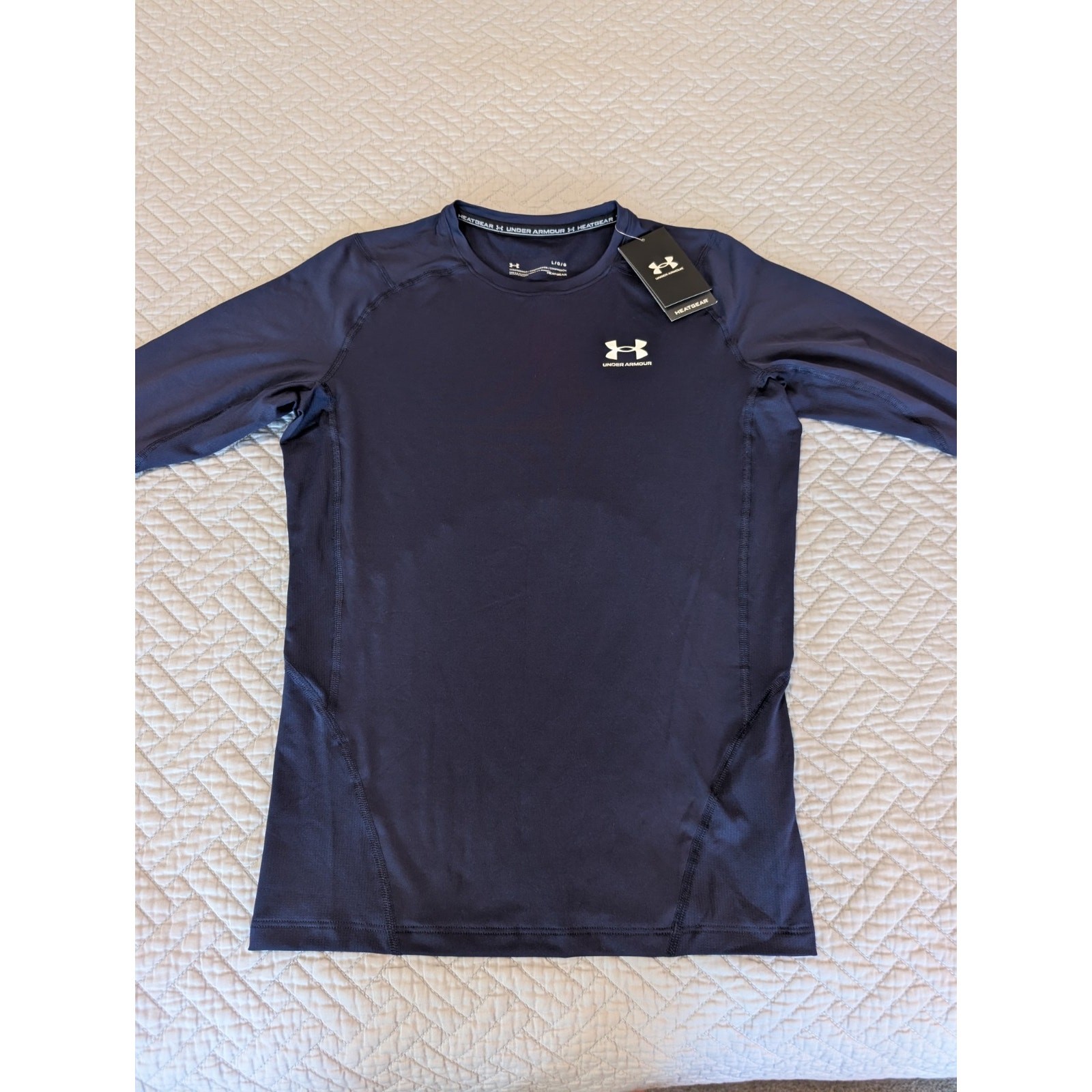 NWT Under Armour Compression Long Sleeved Men’s Size L Navy HeatGear (0246)