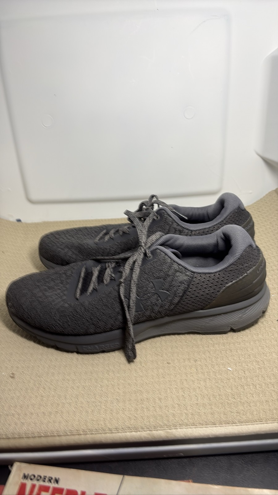 Under Armour Charged Escape 4 Men’s Running Shoes Gray