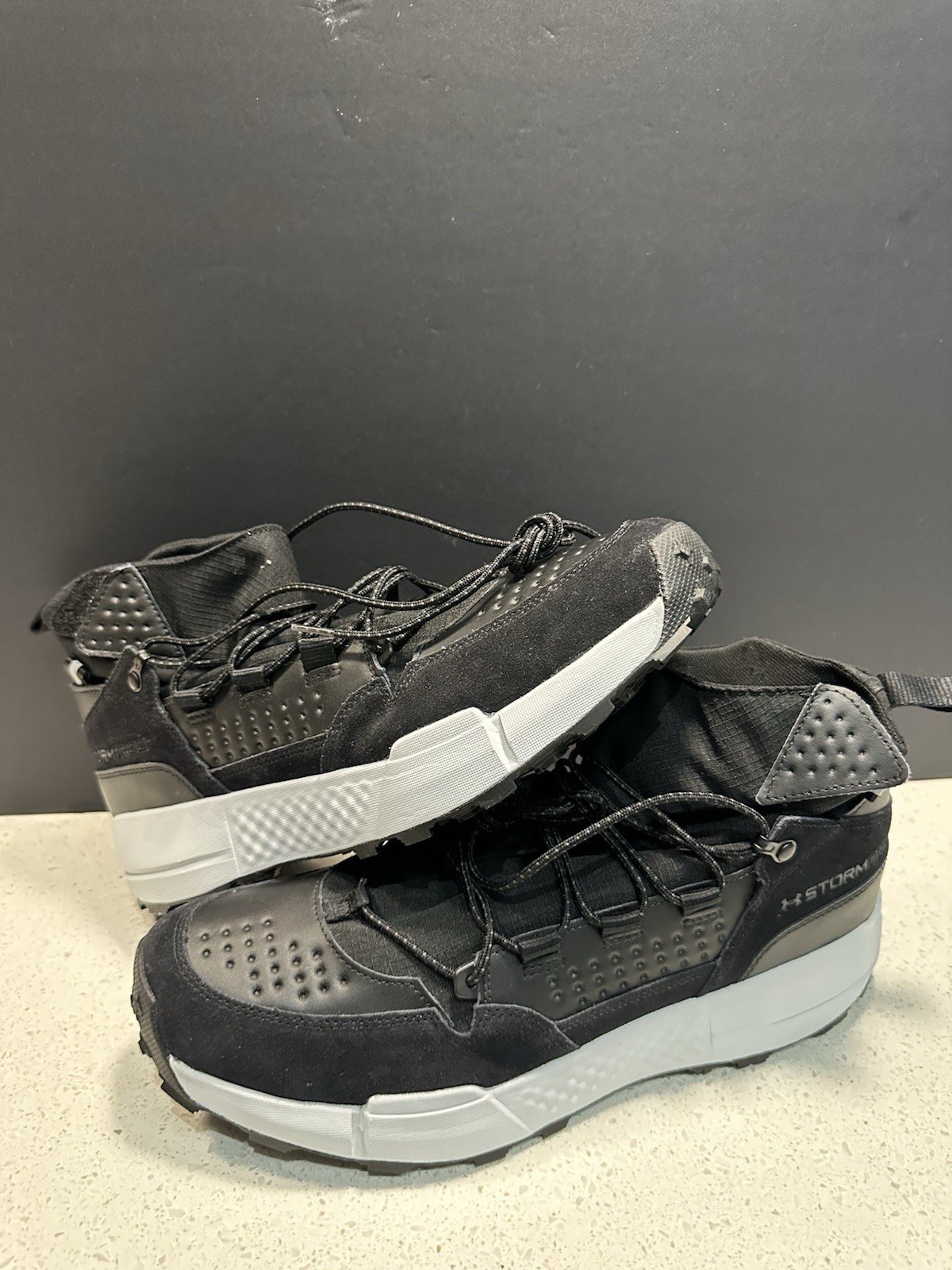 SIZE 14 UNDER ARMOUR BOOTS MENS UA CHARGED LOADOUT TREK WP BLK/WHT 3027681-002