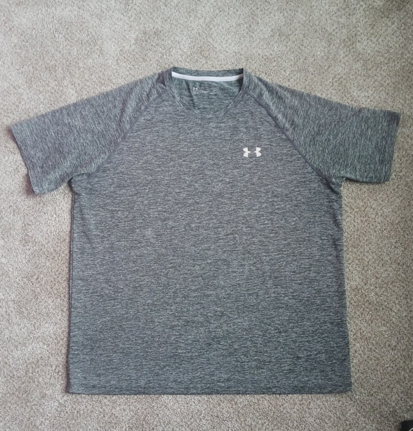 Under Armour Tech 2.0 HeatGear 🔥 Men’s Short Sleeve Shirt Large Heather Gray