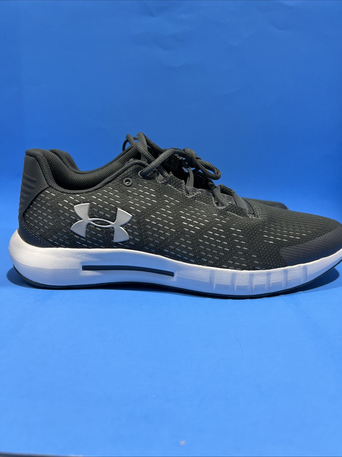 Under Armour Mens UA MICRO G Pursuit SE Running Shoe -3021232-100 Gray Size 10