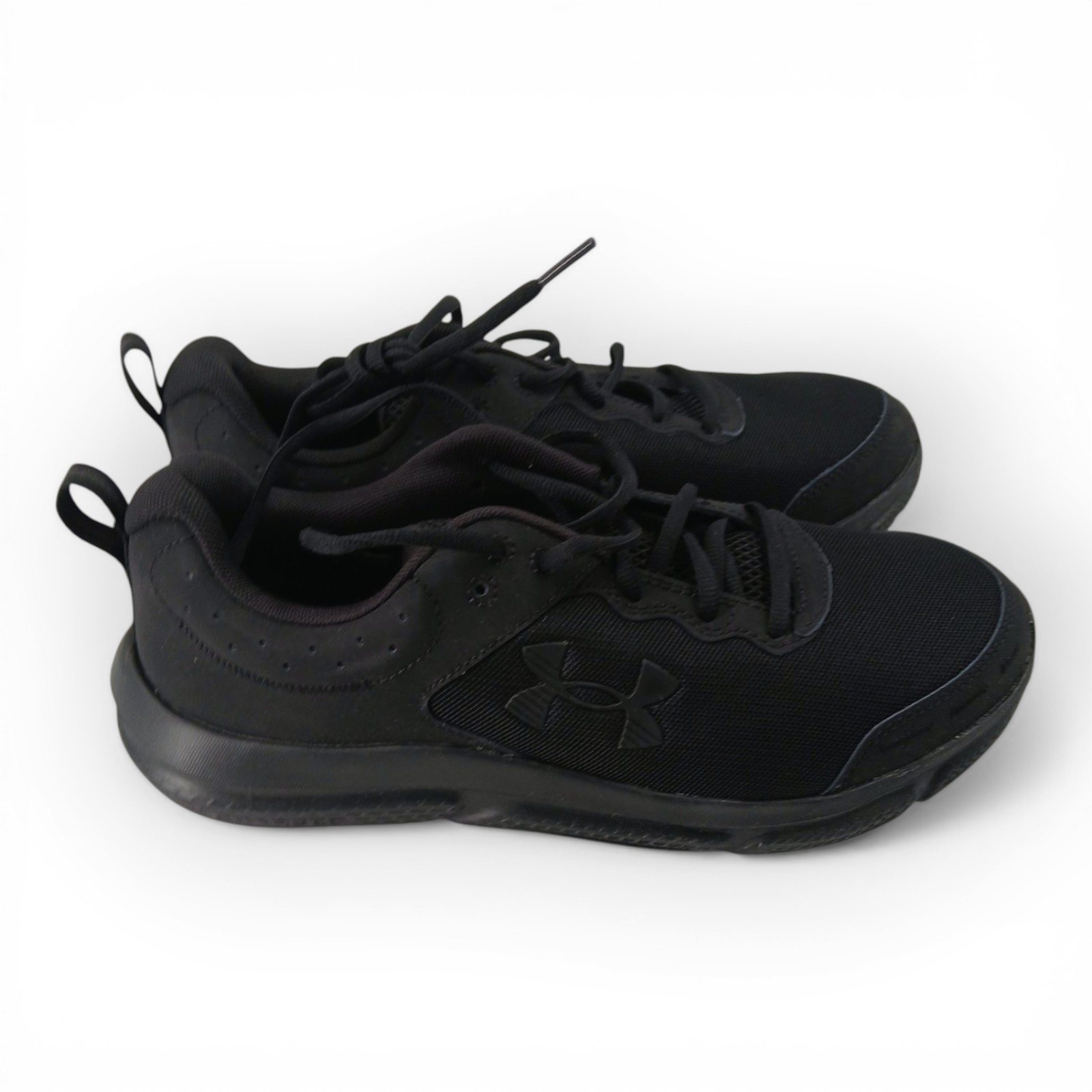 Under Armour Men’s Charged Assert 10 Running Shoes Sneakers Size 9.5