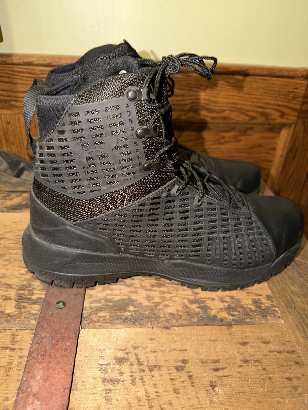 UNDER ARMOUR STRYKER COMBAT TACTICAL BOOTS MICHELIN 1299242-001 BLK Men’s SZ 12
