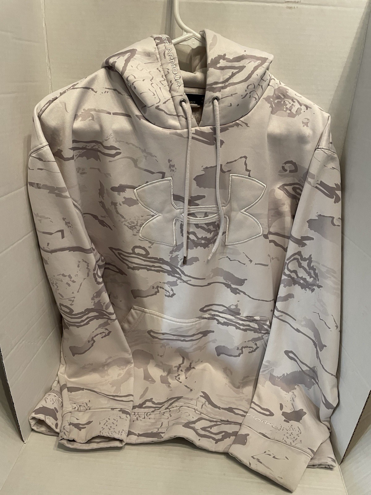 UNDER ARMOUR ColdGear Big LOGO Hoodie White Pouch L/S Men’s Size Medium