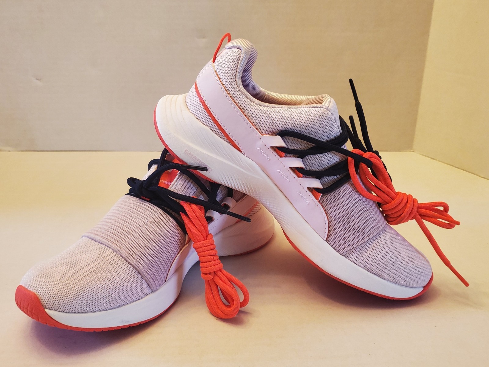 “New” Under Armour 3022584-501 Charged Breathe “Lace” Sportstyle Shoes Sz 6