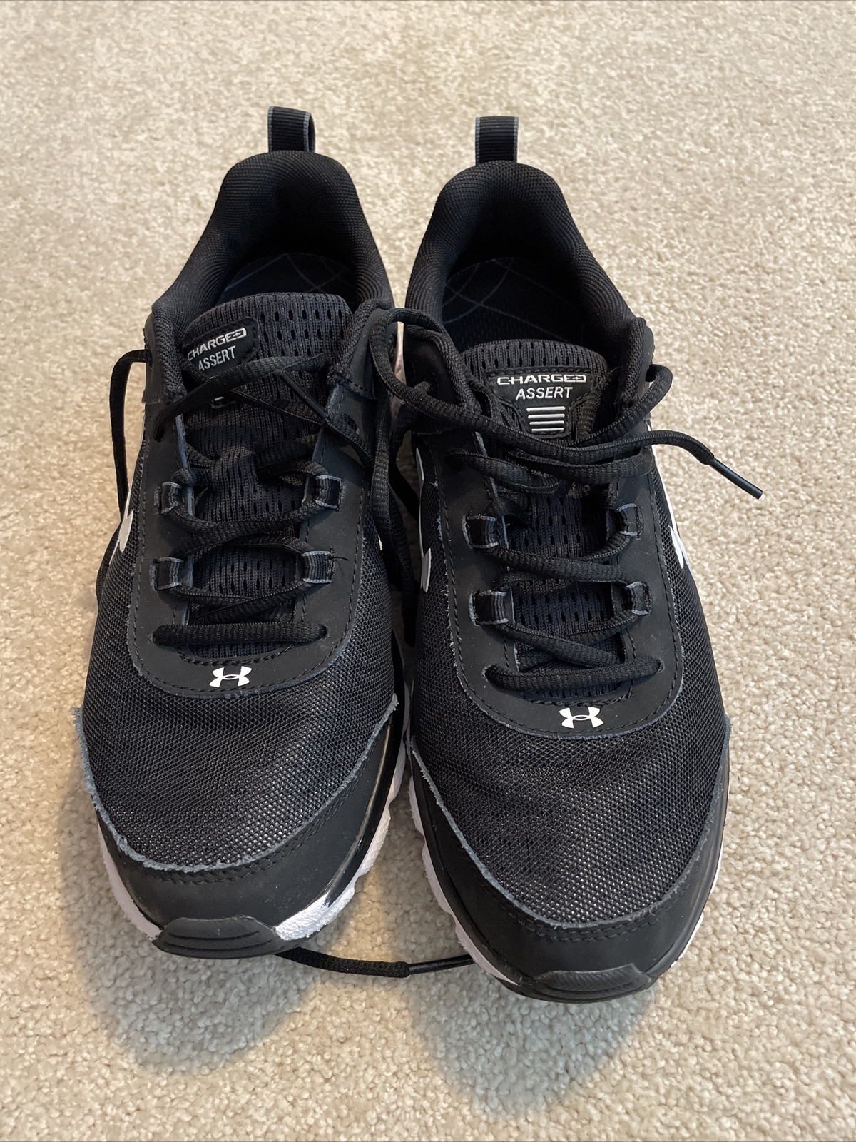 Under armour Charged Assert 8 Men’s Running Shoes – Black/White, US 9