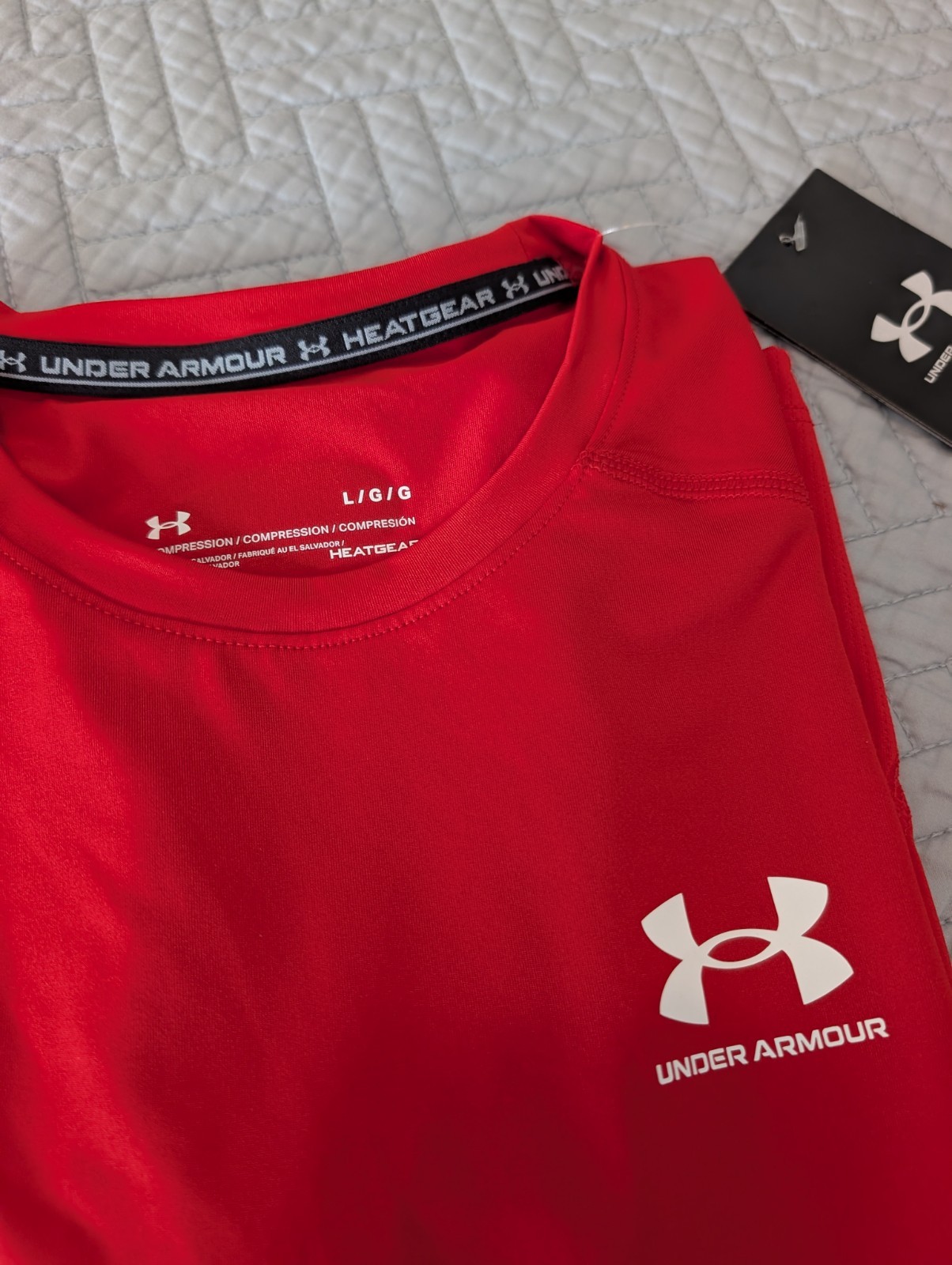 NWT Under Armour Compression Long Sleeved Men’s Size L Red HeatGear