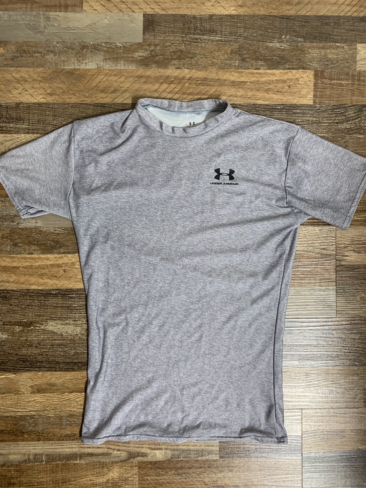 Under Armour HeatGear Large Short Sleeve compression  T-Shirt – Light Grey