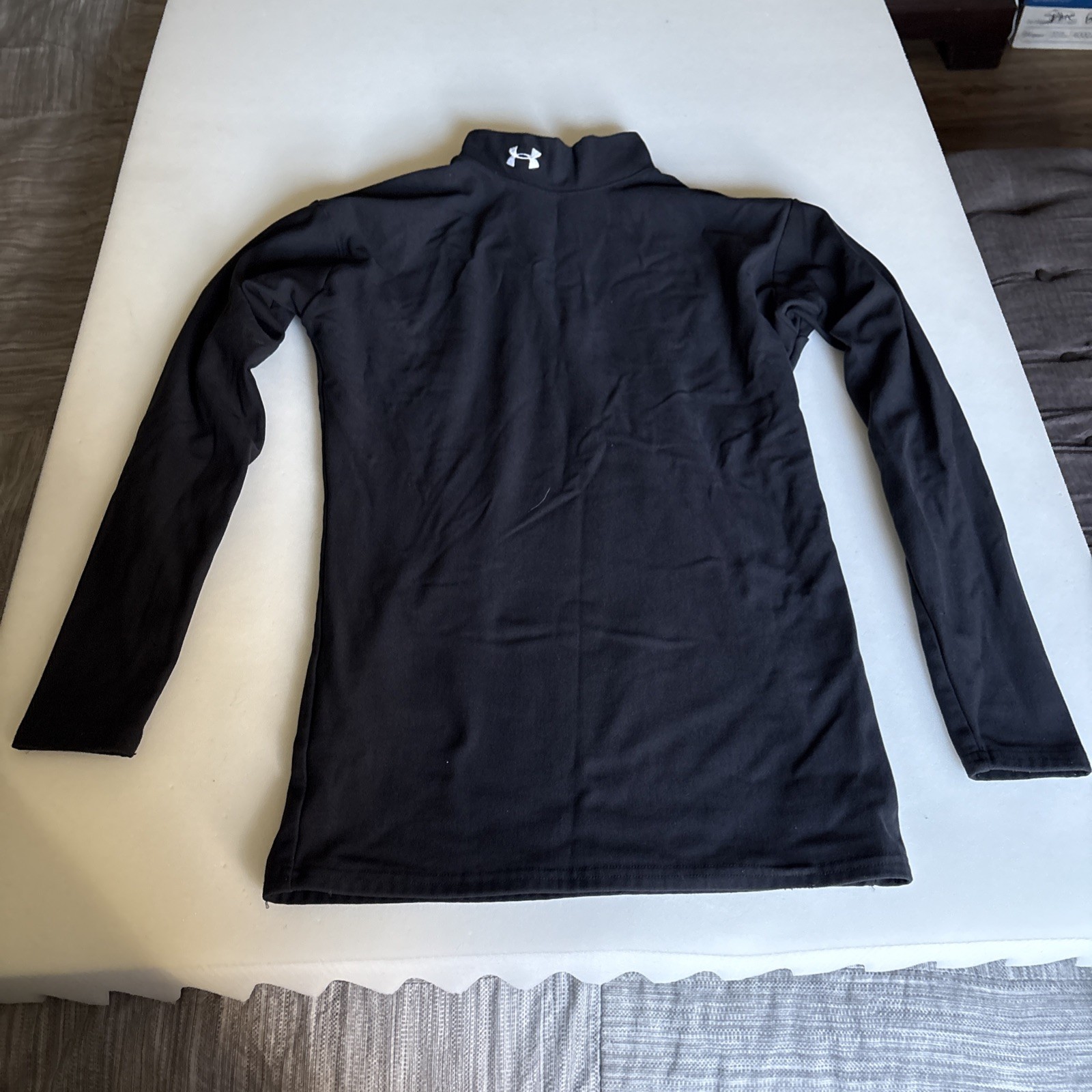 under armour compression shirt mens large