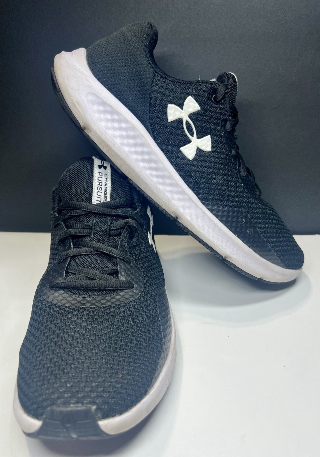 Men’s size 10‼️Under Armour Charged Pursuit 3 sneakers🔥GREAT Condition