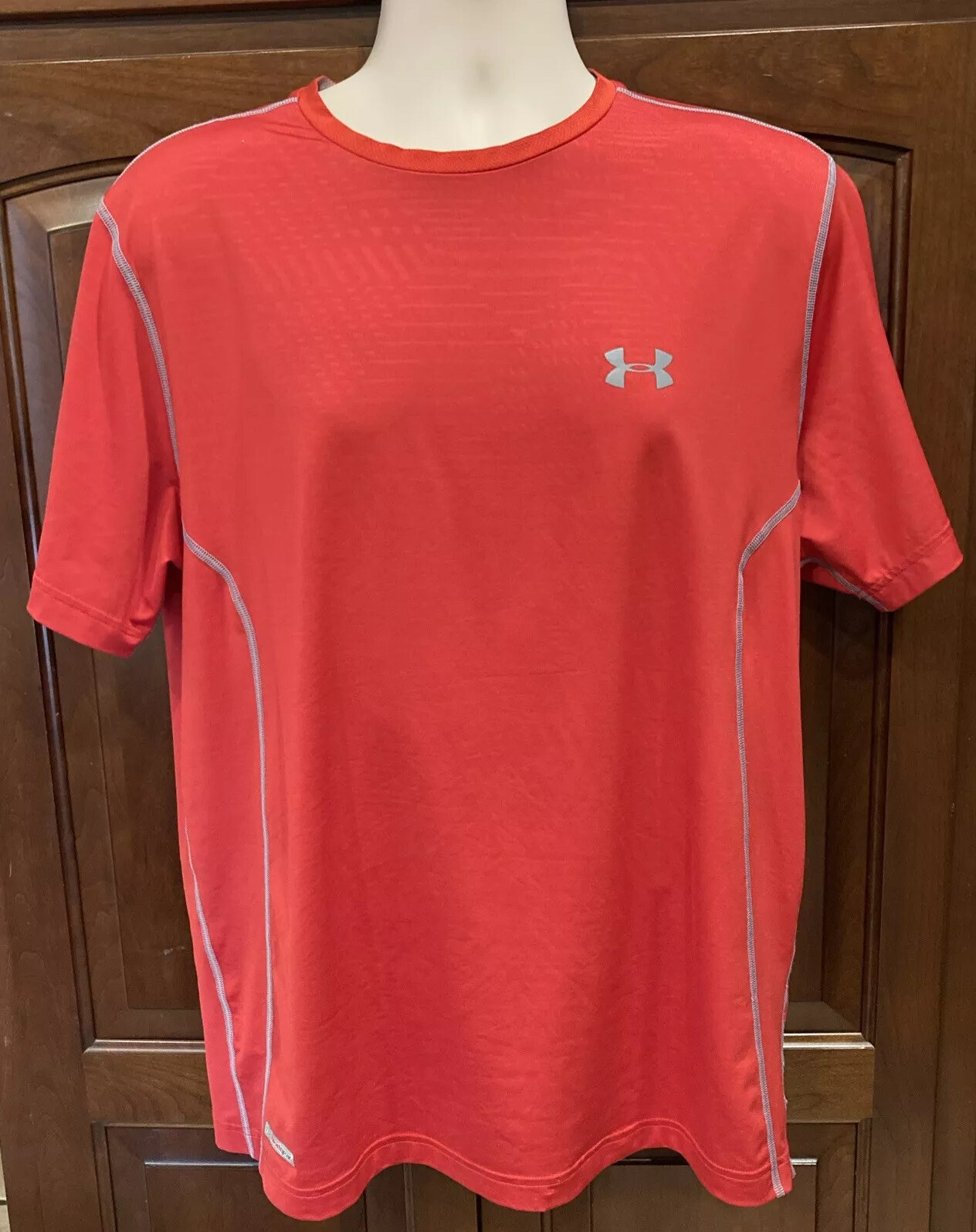 Under Armour~Compression Shirt Short Sleeve Heatgear size XL Mens Red, EUC!