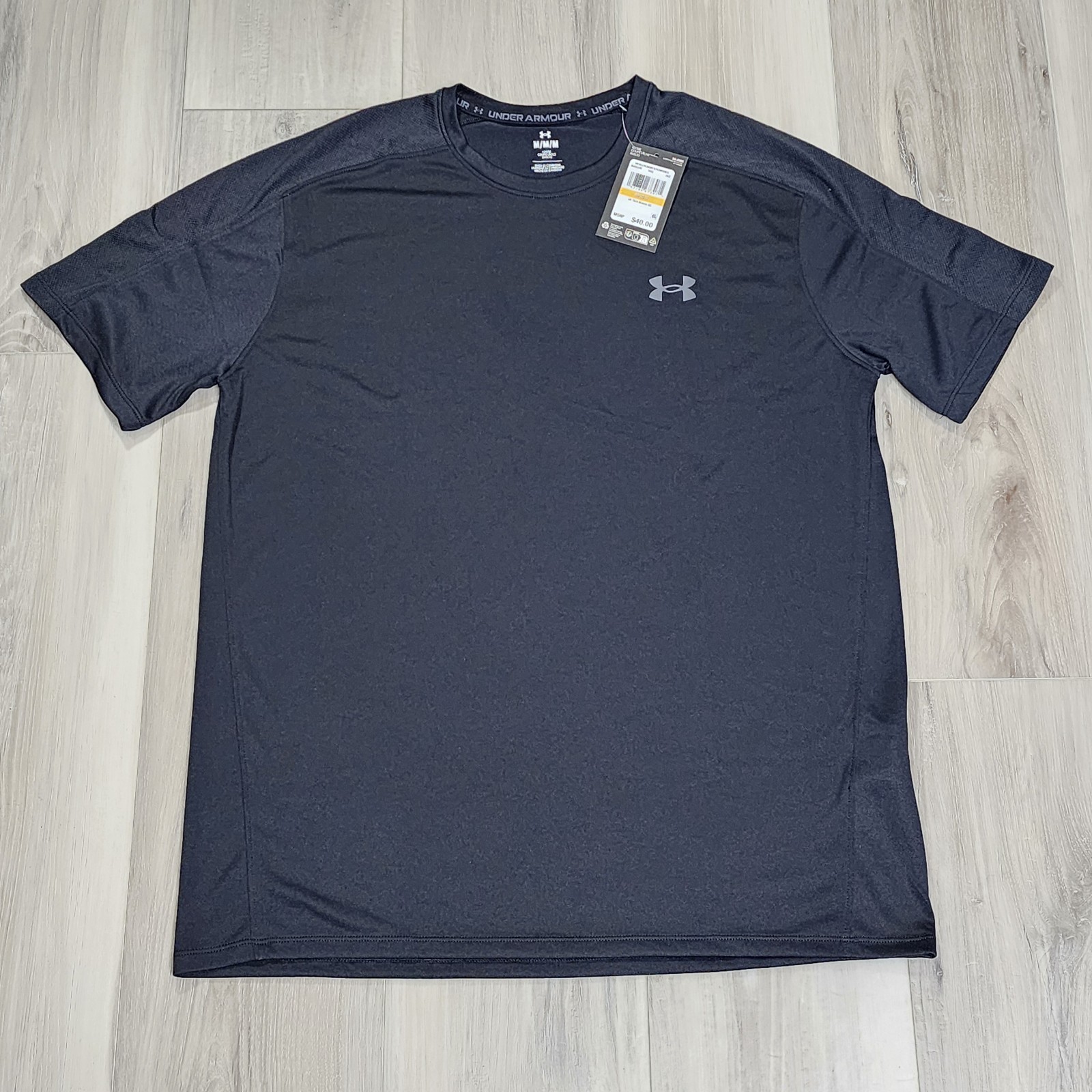 Under Armour T-Shirt Men’s Medium Black Tech Breeze Short Sleeve New