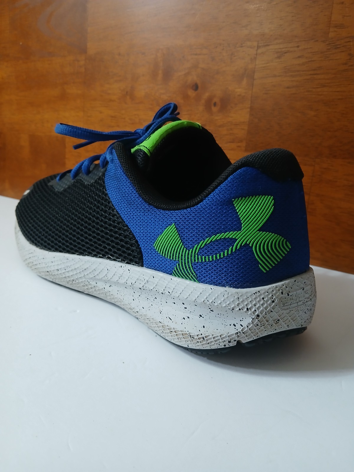 Under Armour UA Charged Pursuit 2 BL SPKL Size 9Men