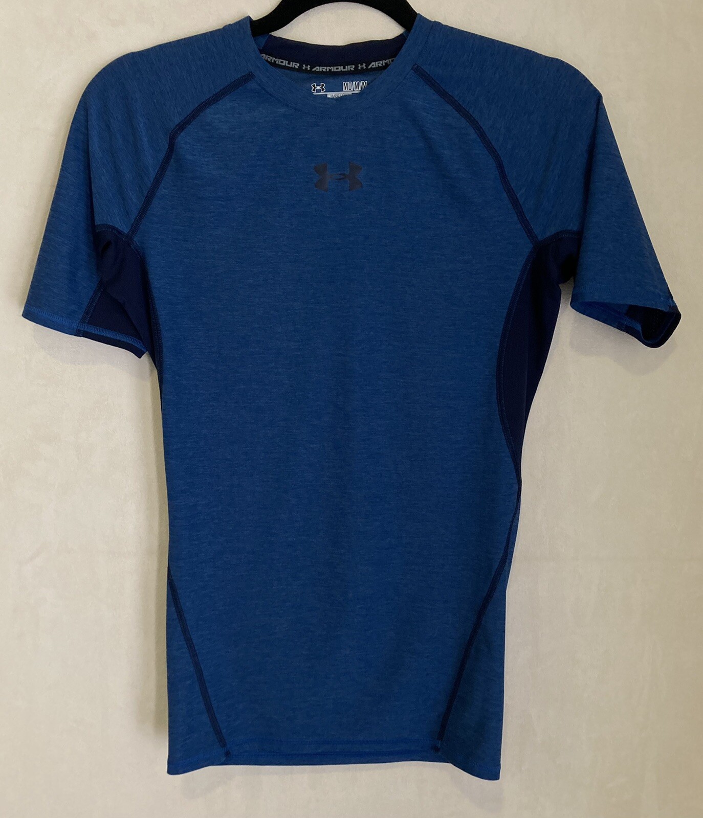 Under Armour UA Compression Shortsleeve Mens Shirt – Size M – EUC