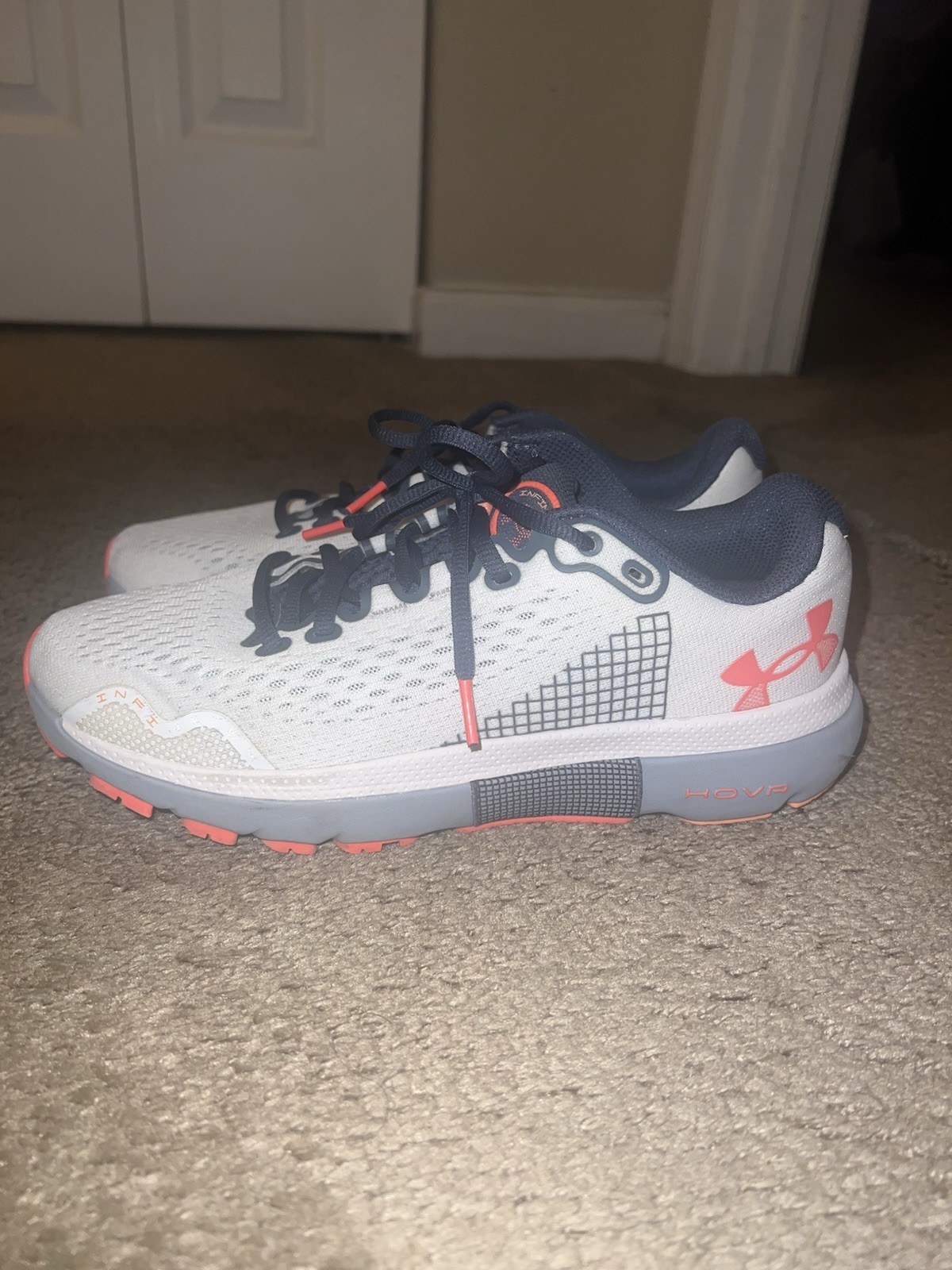 Men’s Under Armour HOVR Athletic Running Shoes White/Gray/Pink