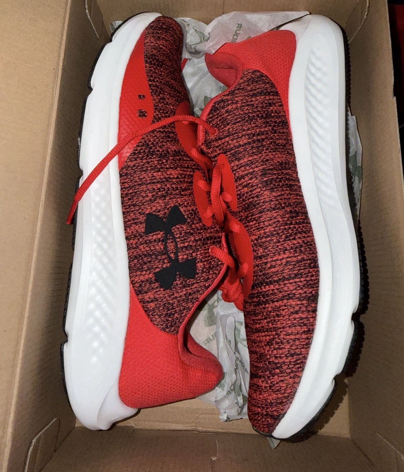 Men’s Under Armour 3025945 UA Charged Pursuit 3 Twist Running Shoes, Red Size 12