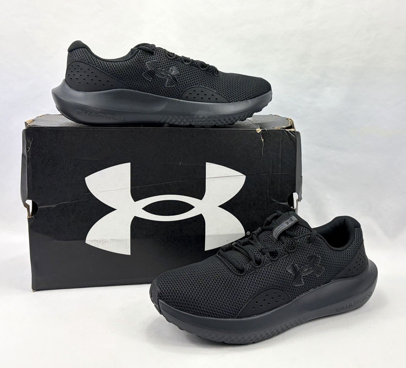 Under Armour Charged Surge 4 Running Athletic Sneaker Shoes Black Men’s 13 NIB