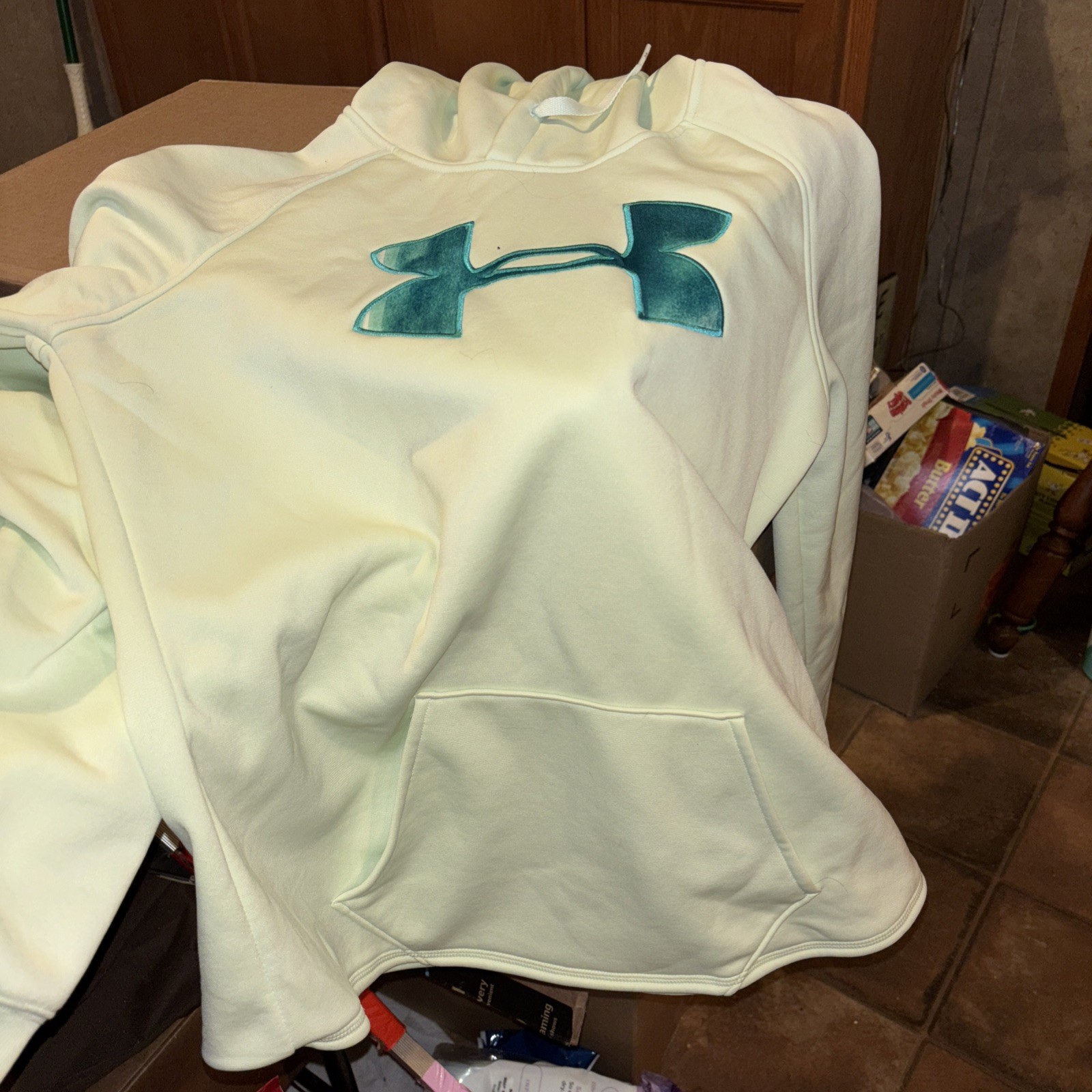 under armor hoodie size medium