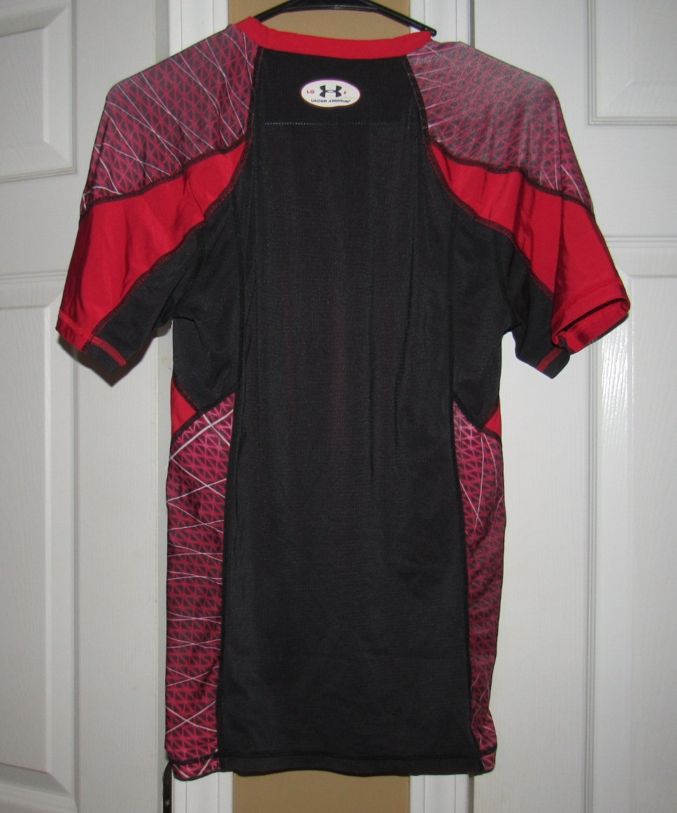 UNDER ARMOUR Men’s Large Compression Shirt Short Sleeved Red Black Heat Gear