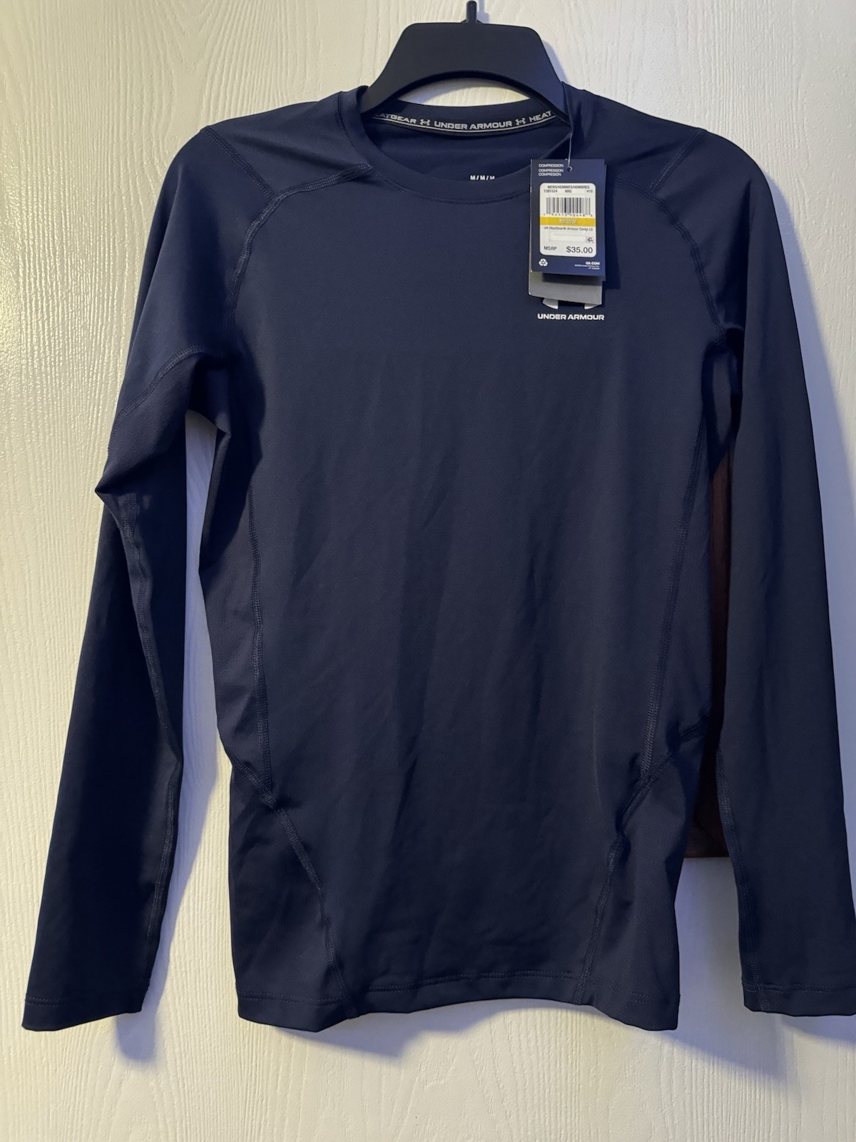 under armour heat gear compression shirt Men’s medium Navy