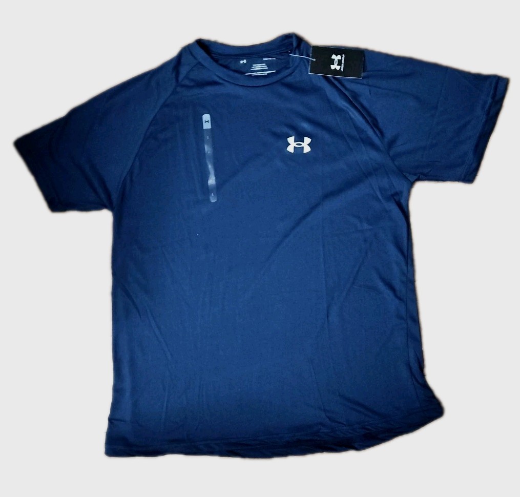 Under Armour Tech Tee Loose Men’s T-Shirt Short Sleeve Navy Sz Small NWT.