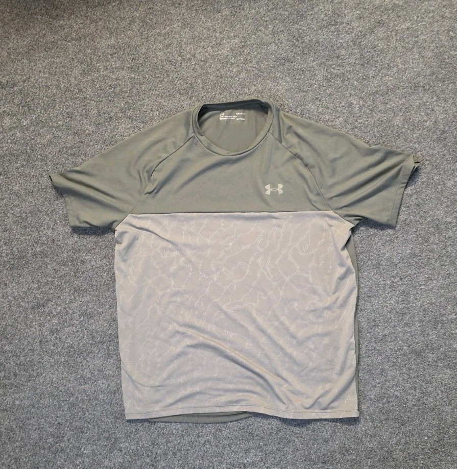 Under Armour Men’s Tech T-Shirt LARGE- HEATGEAR