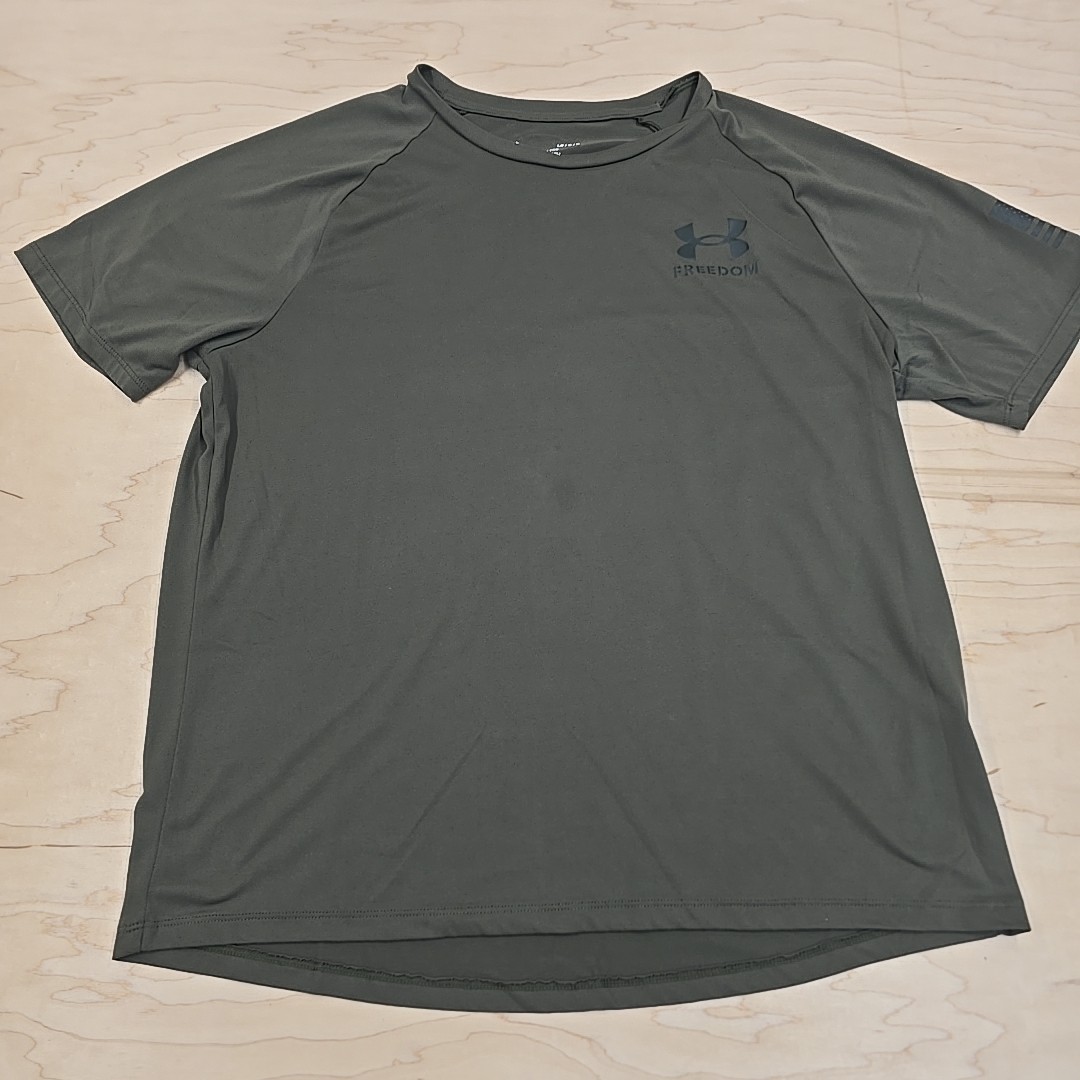 Under Armour Men’s Tech T-Shirt Small – Green Loose The Tech Tee